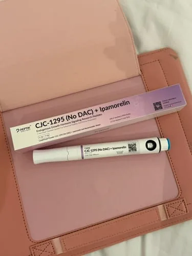 Customer photo review of CJC-1295 (NO DAC) + Ipamorelin Lyophilized Vial + Sterile Water