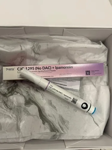 Customer photo review of CJC-1295 (NO DAC) + Ipamorelin Lyophilized Vial + Sterile Water